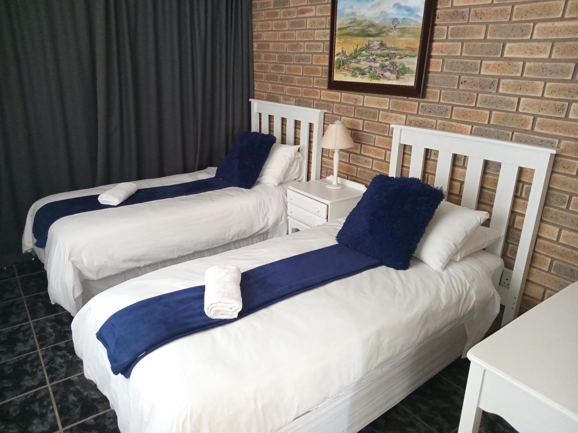 Sunrose Group Of Guesthouses Гарьеп-Дам Экстерьер фото